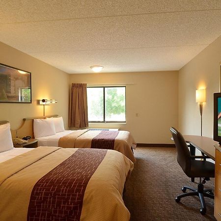 Red Roof Inn San Antonio Airport Exterior photo